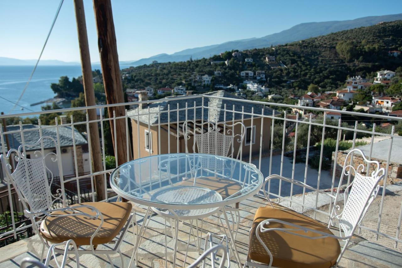 Με Θέα Το Ηλιοβασιλεμα 2 Villa Afissos Exterior photo