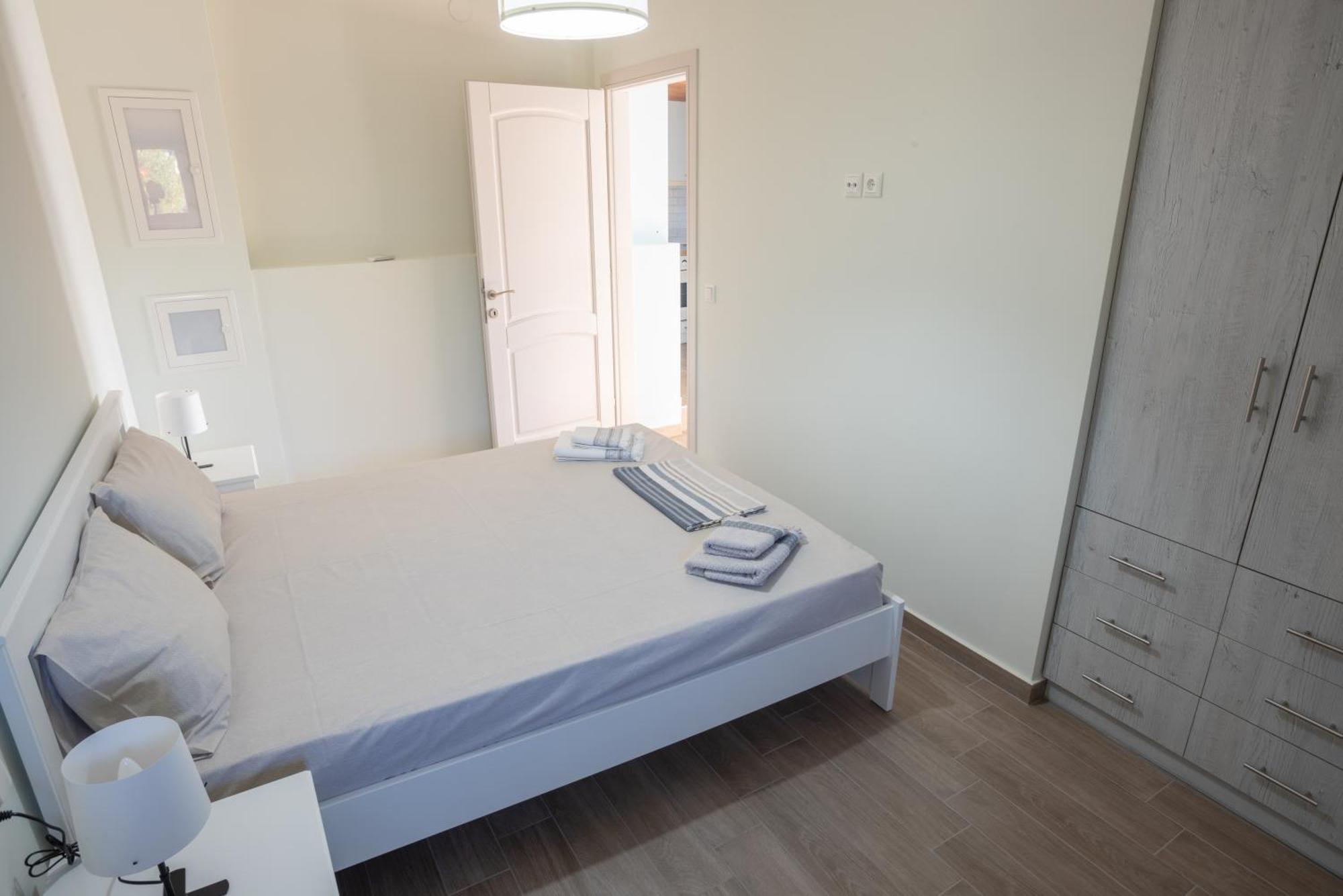 Με Θέα Το Ηλιοβασιλεμα 2 Villa Afissos Exterior photo